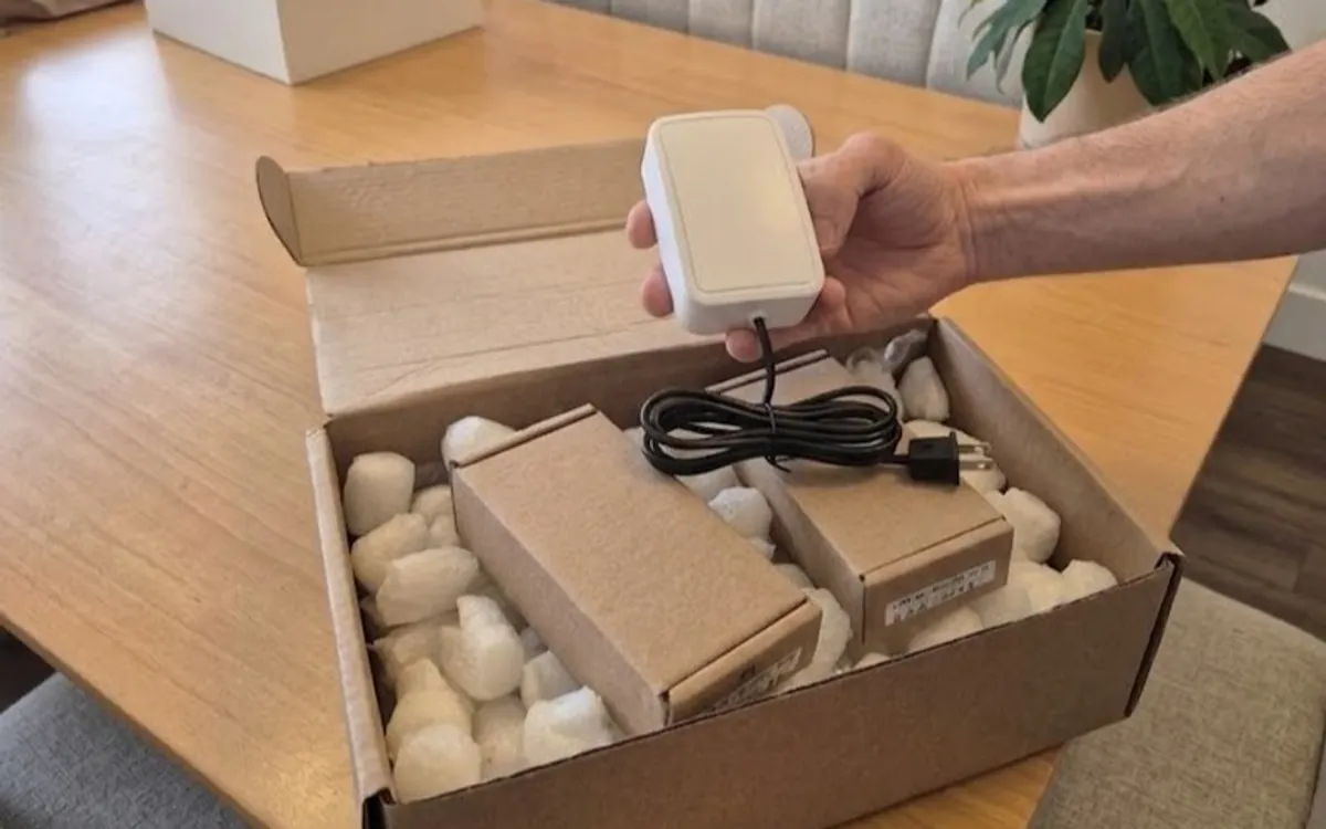 NB-IoT vandsensor installeret i et kælderteknikrum